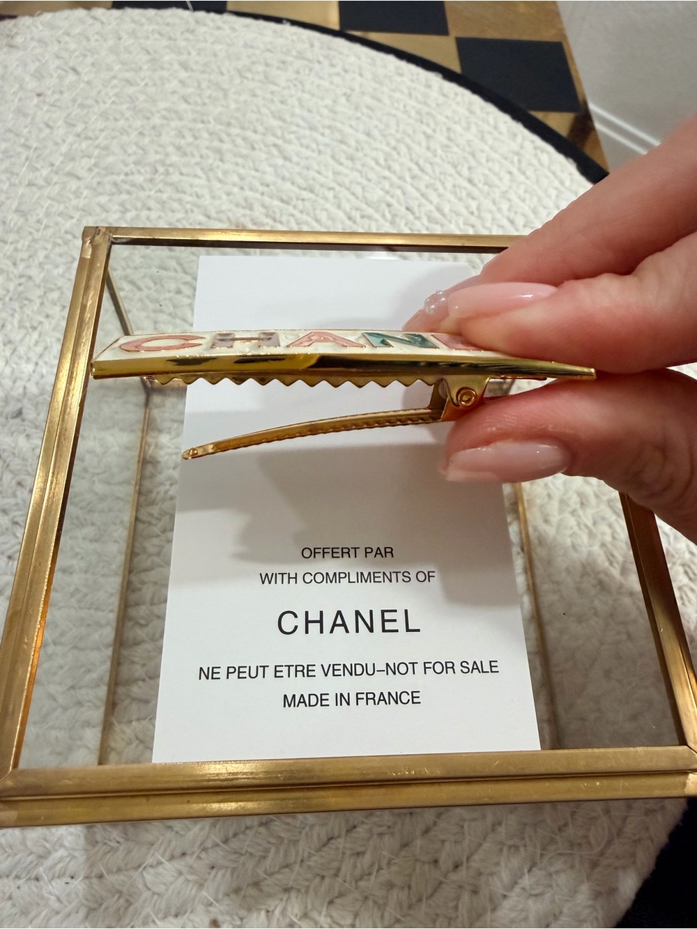 ✨Chanel (Novelty/compliments from Channel) multicolored metal clip - New ✨ - Picture 4 of 9